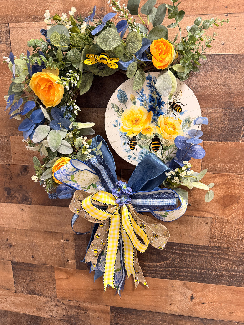 Bee wreath yellow and blue